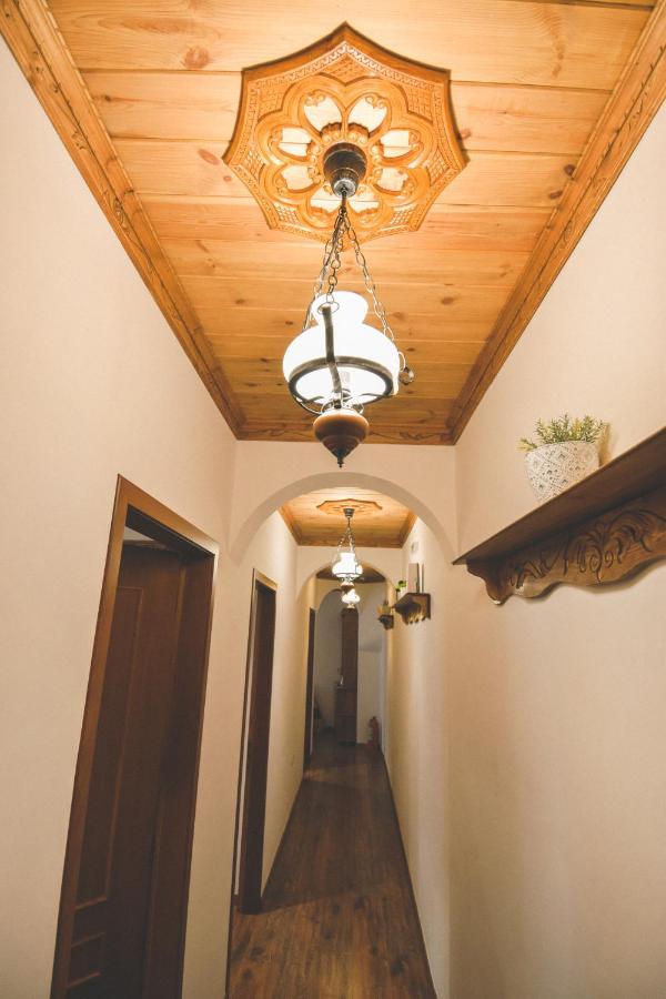 4 Rooms Gjirokastra Bagian luar foto